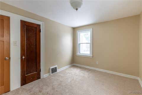 Tiny photo for 189 Hamilton Drive #1, Amherst, NY 14226 (MLS # B1655423)