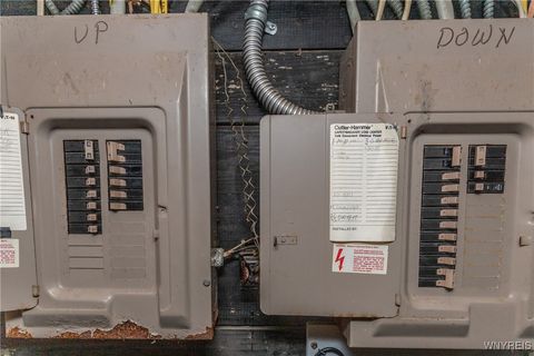 Tiny photo for 189 Hamilton Drive #1, Amherst, NY 14226 (MLS # B1655423)