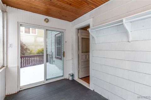 Tiny photo for 189 Hamilton Drive #1, Amherst, NY 14226 (MLS # B1655423)