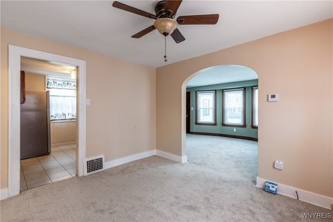 Tiny photo for 189 Hamilton Drive #1, Amherst, NY 14226 (MLS # B1655423)