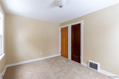 Tiny photo for 189 Hamilton Drive #1, Amherst, NY 14226 (MLS # B1655423)