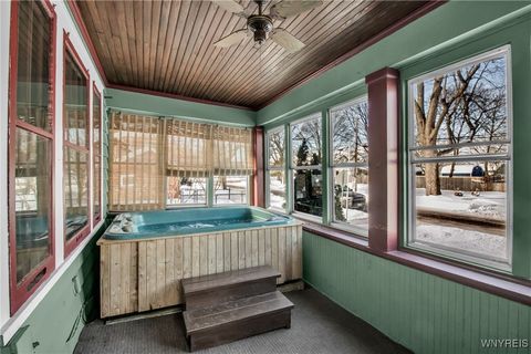 Tiny photo for 519 E Thompson Street, North Tonawanda, NY 14120 (MLS # B1660437)