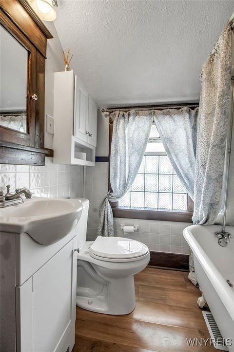 Tiny photo for 519 E Thompson Street, North Tonawanda, NY 14120 (MLS # B1660437)