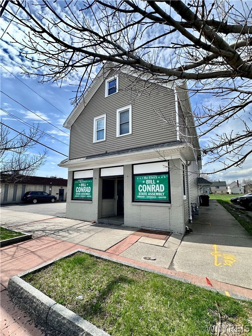 Photo of 140 Vulcan Street, Tonawanda, NY 14207 (MLS # B1674491)