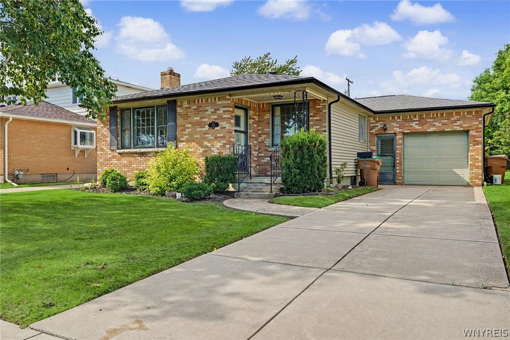 Photo of 298 Lydia Lane, Cheektowaga, NY 14225 (MLS # B1702908)