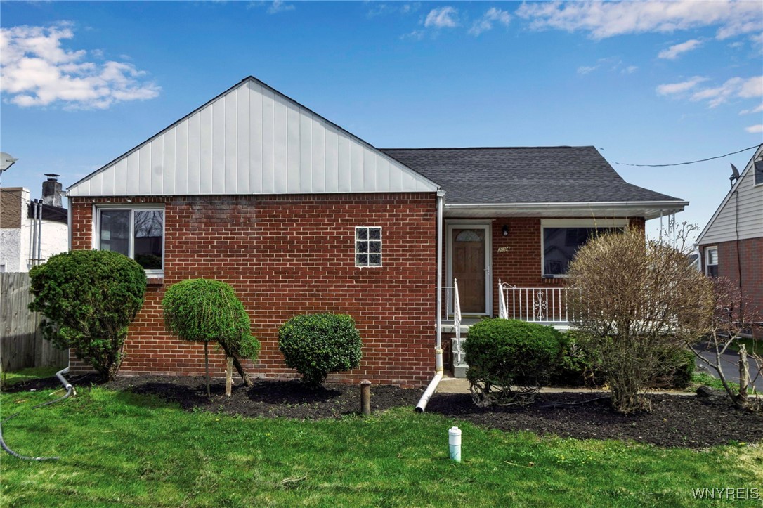234 Aurora Street, Lancaster, New York image 3