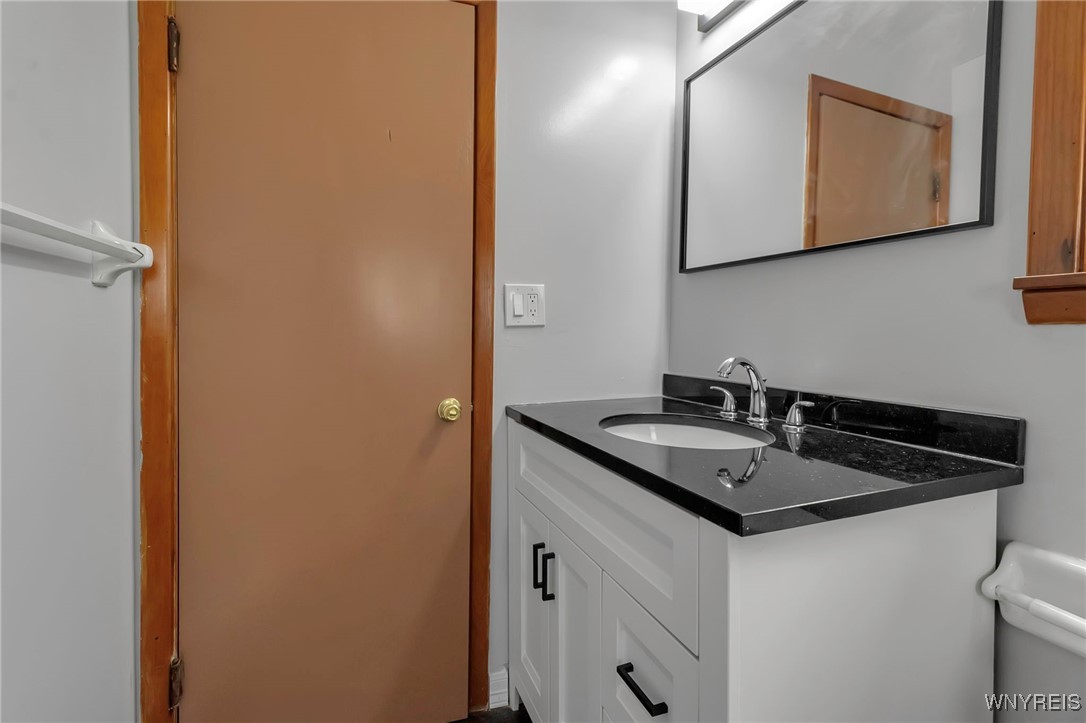 234 Aurora Street, Lancaster, New York image 21