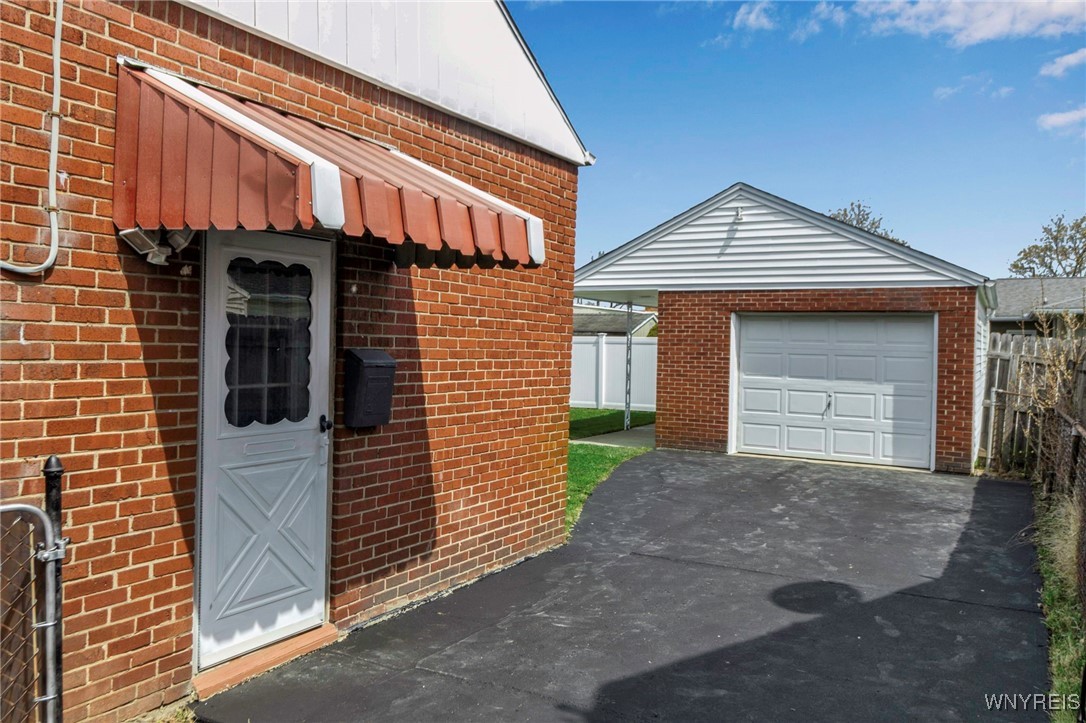 234 Aurora Street, Lancaster, New York image 4