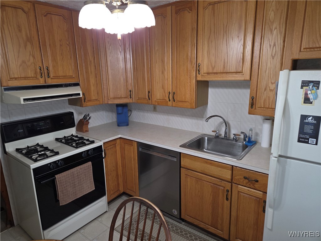 4654 Patricia Drive, Niagara Falls, New York image 9