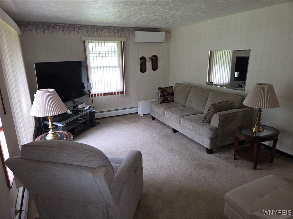 4654 Patricia Drive, Niagara Falls, New York image 6