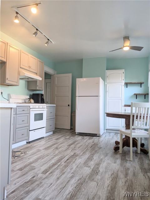 Tiny photo for 366 Ashland Avenue, Buffalo, NY 14222 (MLS # B1652587)