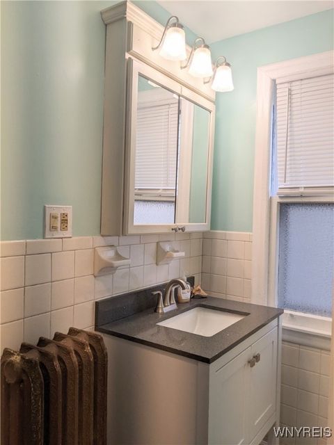 Tiny photo for 366 Ashland Avenue, Buffalo, NY 14222 (MLS # B1652587)