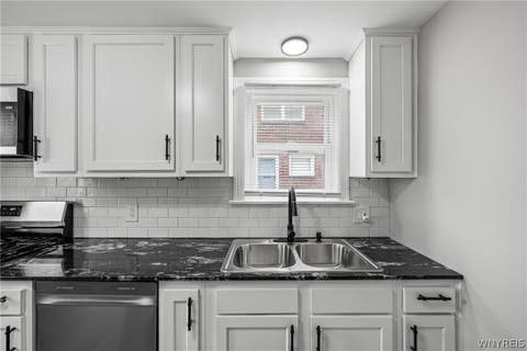 Tiny photo for 104 Proctor Avenue, Buffalo, NY 14215 (MLS # B1702431)