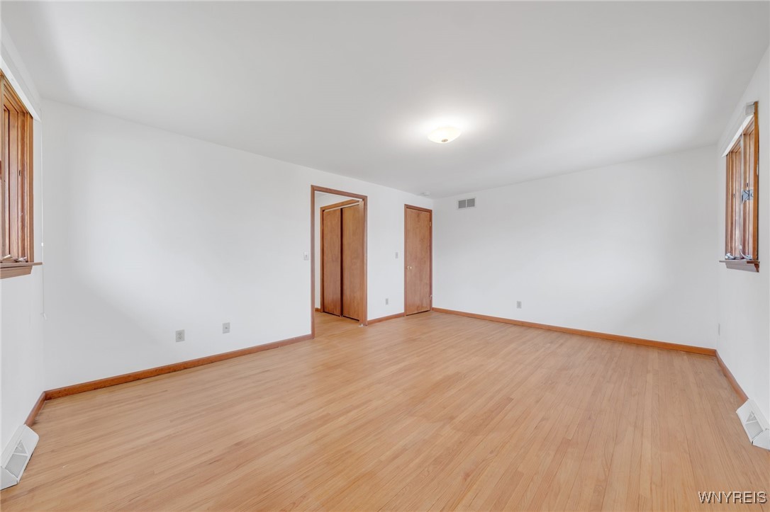 1361 W River Road, Grand Island, New York image 30