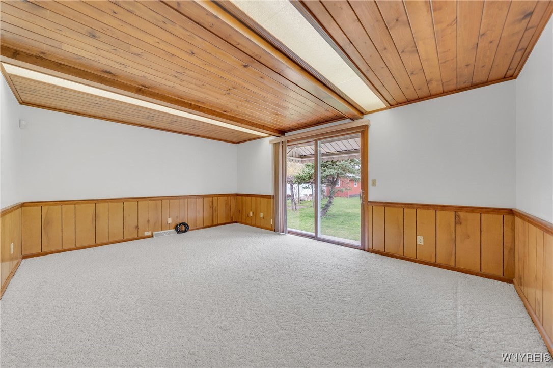 1361 W River Road, Grand Island, New York image 26