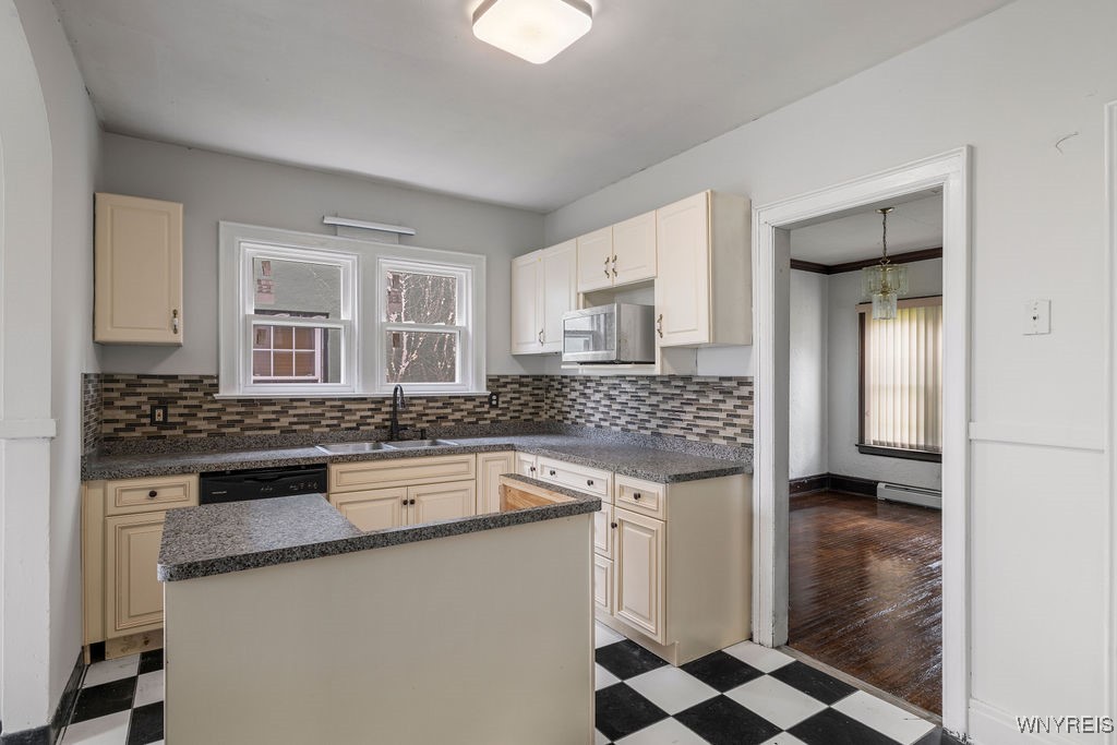 3935 Deveaux Street, Niagara Falls, New York image 13