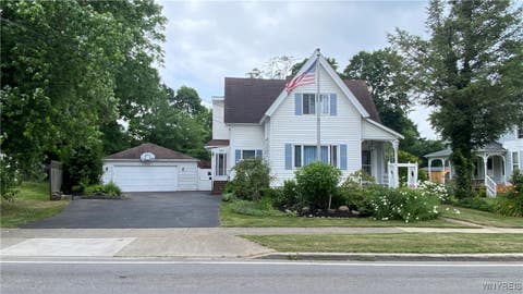 Photo for 300 Pleasant Avenue