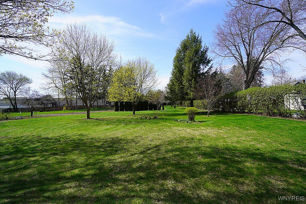 4306 Clark Street, Hamburg, New York image 34