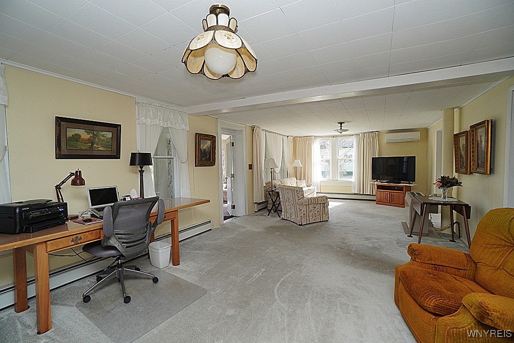 4306 Clark Street, Hamburg, New York image 17