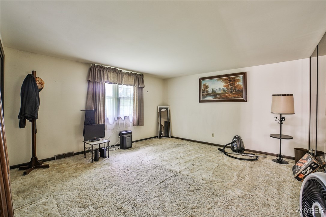 511 Vine Lane
