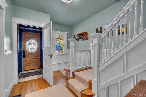 Tiny photo for 707 Richmond Avenue, Buffalo, NY 14222 (MLS # B1700532)