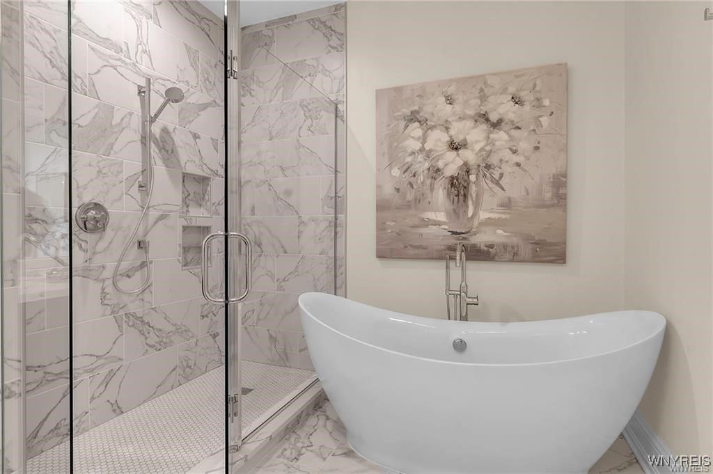 674 Main Street #5, Buffalo, New York image 32