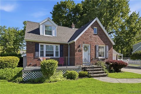 Photo of 50 Norman Place, Amherst, NY 14226 (MLS # B1685342)