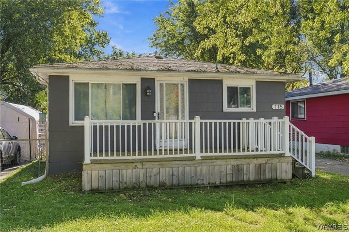 Photo 1 of 22 — 115 Juniata Place, Buffalo, NY 14210