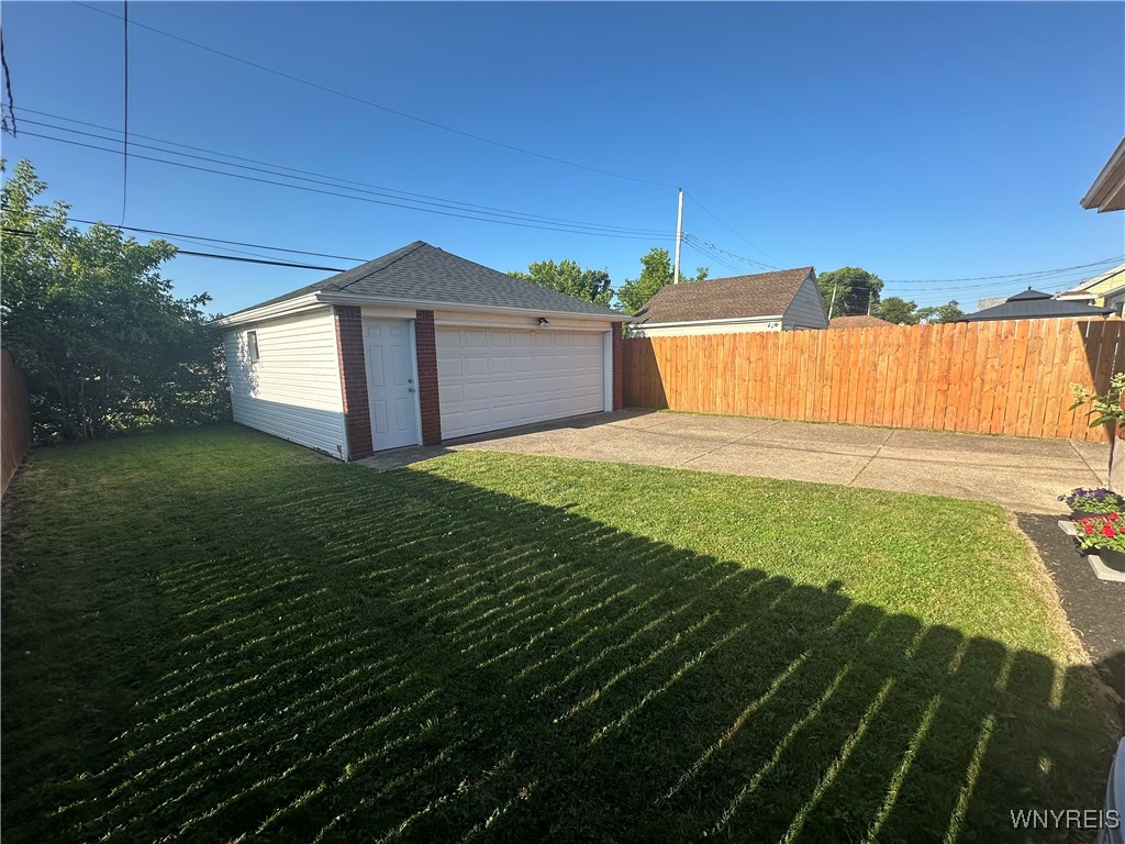207 Waverly Avenue