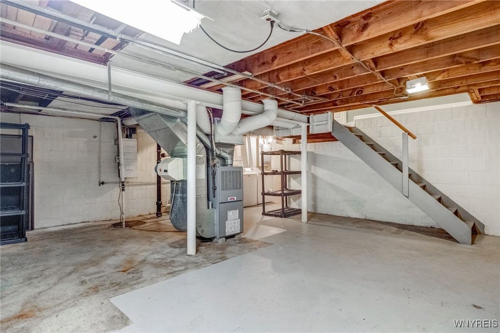 listing image 42