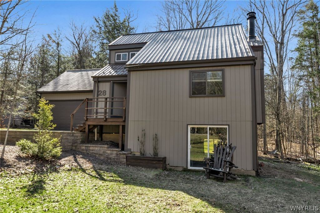 Photo of 28 Woodstock Road, Concord, NY 14069 (MLS # B1673101)