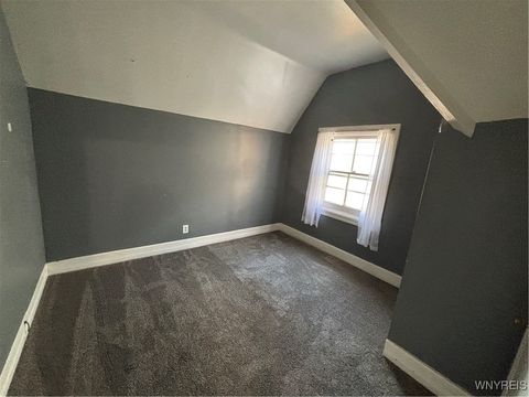 Tiny photo for 42 Richmond Avenue #3, Buffalo, NY 14222 (MLS # B1654386)