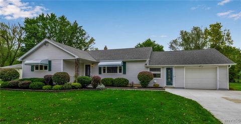 303 Seneca Place Lancaster NY 14086