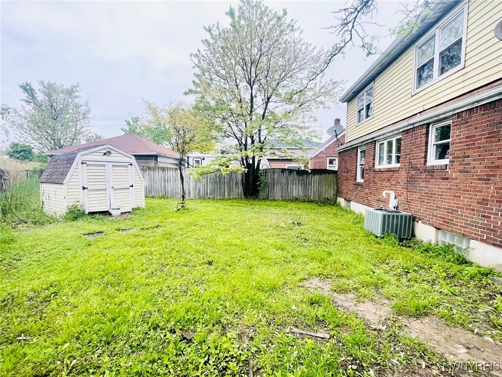 428 Beach Road, Cheektowaga, New York image 14
