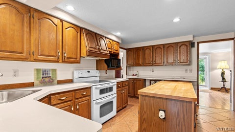 Tiny photo for 35 Lehn Springs Drive, Amherst, NY 14221 (MLS # B1702488)
