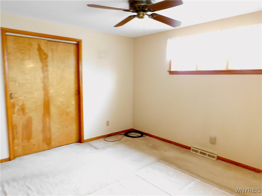 129 Nadine Drive, Cheektowaga, New York image 12