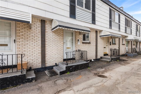 Tiny photo for 216 Summer Street #6, Buffalo, NY 14222 (MLS # B1722808)