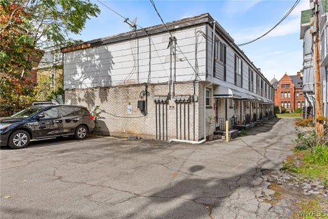 Tiny photo for 216 Summer Street #6, Buffalo, NY 14222 (MLS # B1722808)