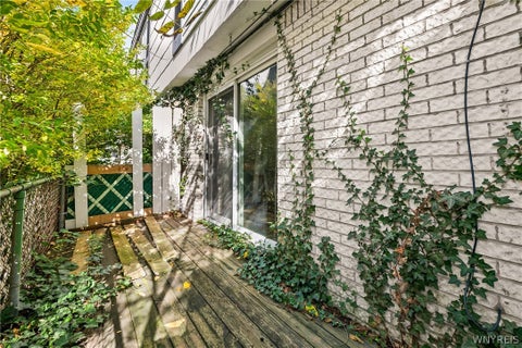 Tiny photo for 216 Summer Street #6, Buffalo, NY 14222 (MLS # B1722808)
