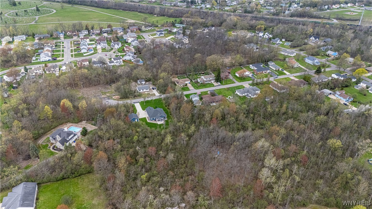 Orchard Avenue, Hamburg, New York image 8