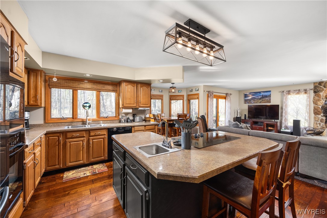 4523 Winding Woods Ln Ln, Hamburg, New York image 7