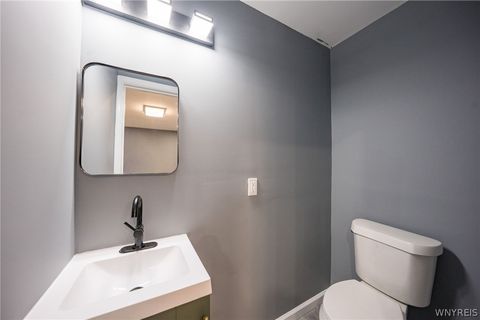Tiny photo for 2605 Hakanaw Avenue, Hamburg, NY 14075 (MLS # B1689915)