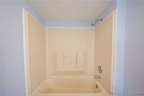 Tiny photo for 2605 Hakanaw Avenue, Hamburg, NY 14075 (MLS # B1689915)