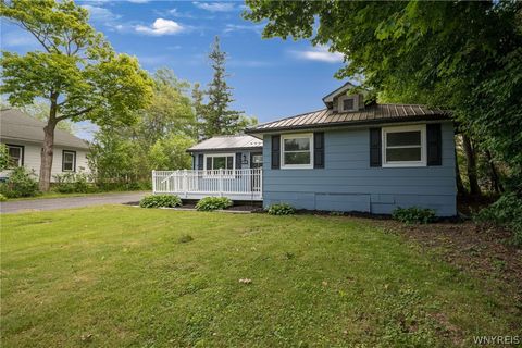 Tiny photo for 2605 Hakanaw Avenue, Hamburg, NY 14075 (MLS # B1689915)