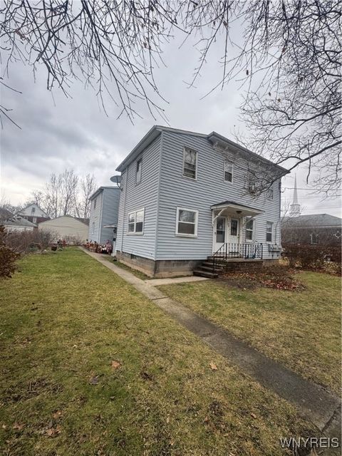 Photo of 1780 Falls Street, Niagara Falls, NY 14303 (MLS # B1655226)