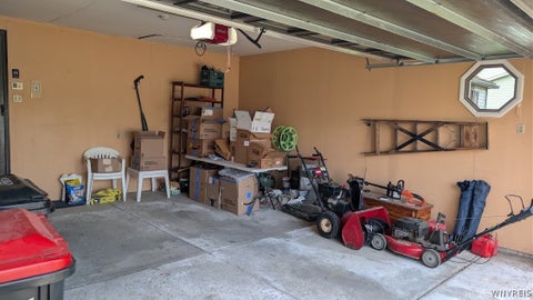 Tiny photo for 36 Pheasant Run Lane, Lancaster, NY 14086 (MLS # B1715231)