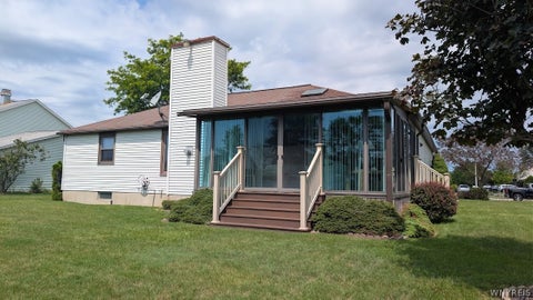Tiny photo for 36 Pheasant Run Lane, Lancaster, NY 14086 (MLS # B1715231)