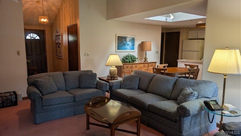 Tiny photo for 36 Pheasant Run Lane, Lancaster, NY 14086 (MLS # B1715231)