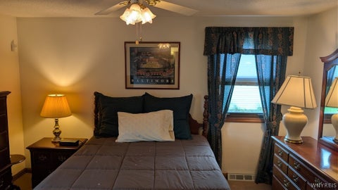 Tiny photo for 36 Pheasant Run Lane, Lancaster, NY 14086 (MLS # B1715231)
