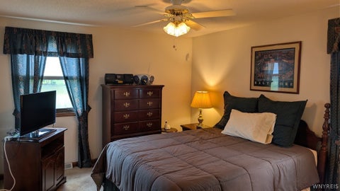 Tiny photo for 36 Pheasant Run Lane, Lancaster, NY 14086 (MLS # B1715231)